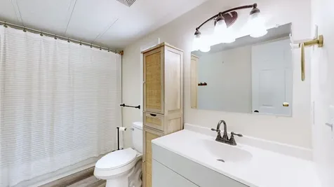9464 Sugar Tree Drive Bon Aqua TN 37025