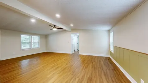 9464 Sugar Tree Drive Bon Aqua TN 37025