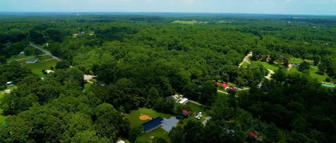 9464 Sugar Tree Drive Bon Aqua TN 37025