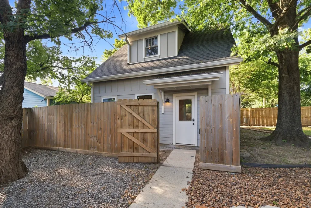 1303 Eastland Avenue Nashville TN 37206