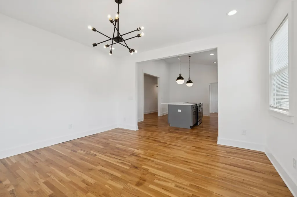 1613 23rd Ave, N Nashville TN 37208