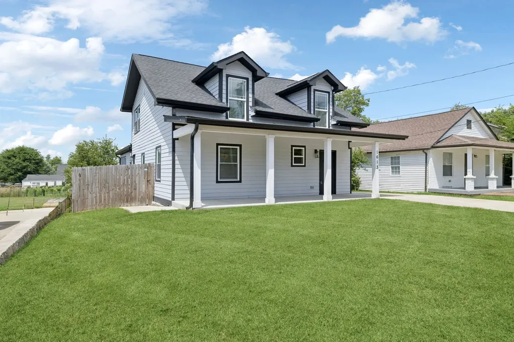 1613 23rd Ave, N Nashville TN 37208