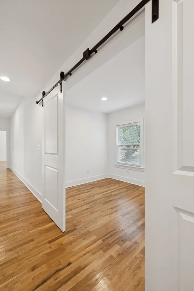 1613 23rd Ave, N Nashville TN 37208