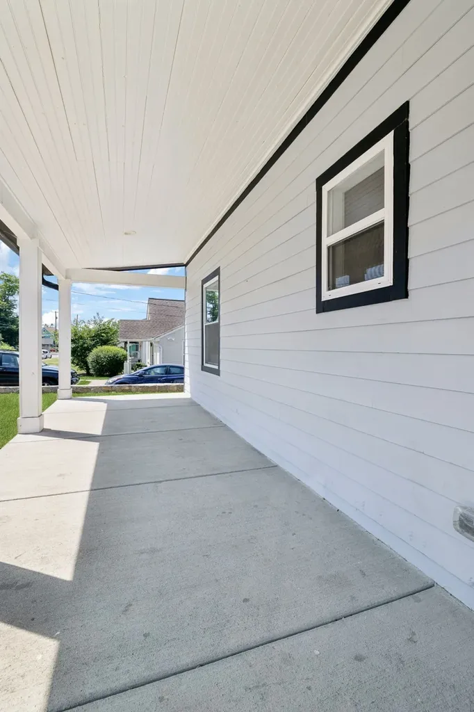 1613 23rd Ave, N Nashville TN 37208