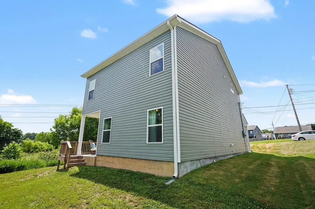 1972 Susan Road Columbia TN 38401