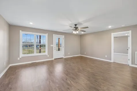 184 Ashmore Road Summertown TN 38483