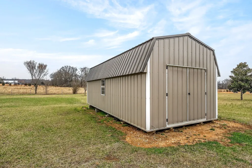 3490 Pigeon Hill Road Mcminnville TN 37110