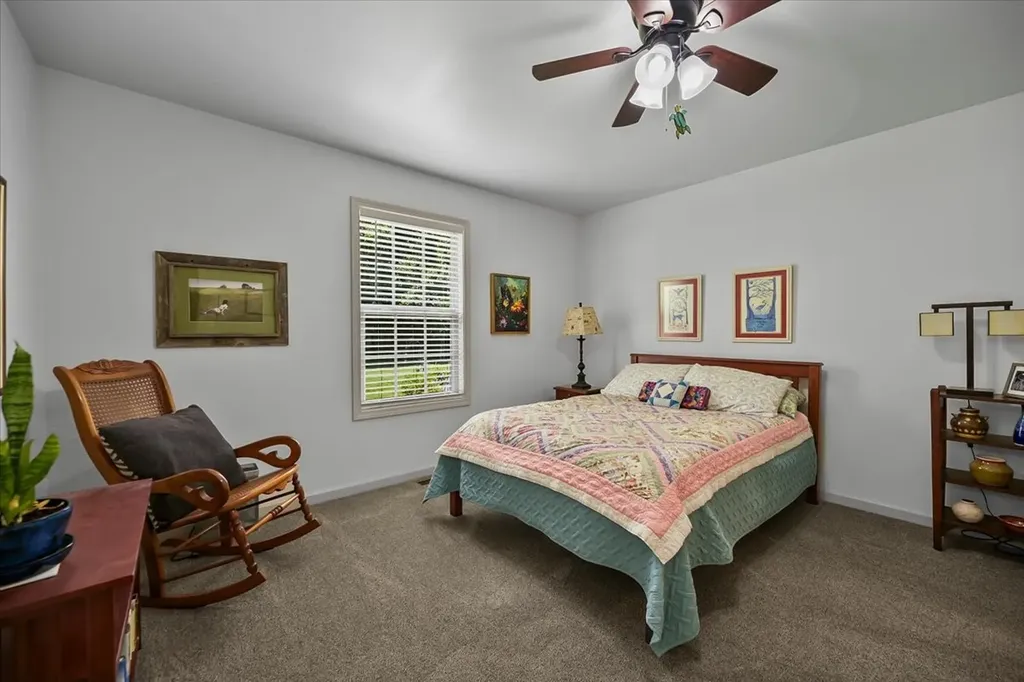 390 Marys Lane Lafayette TN 37083
