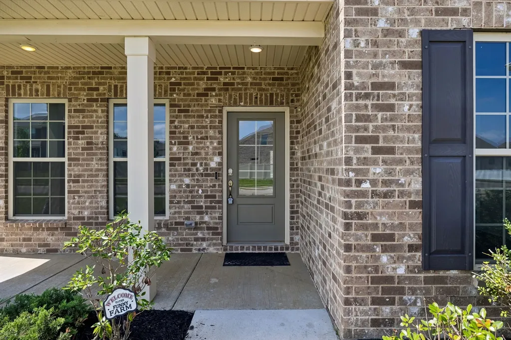 1144 Brixworth Drive Spring Hill TN 37174