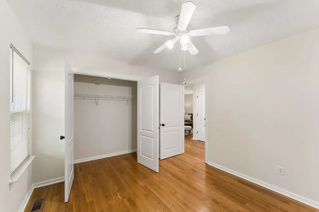 328 Merlin Drive Murfreesboro TN 37127