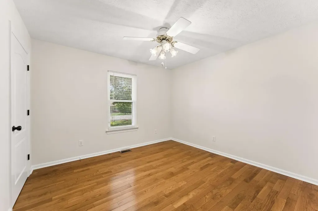 328 Merlin Drive Murfreesboro TN 37127