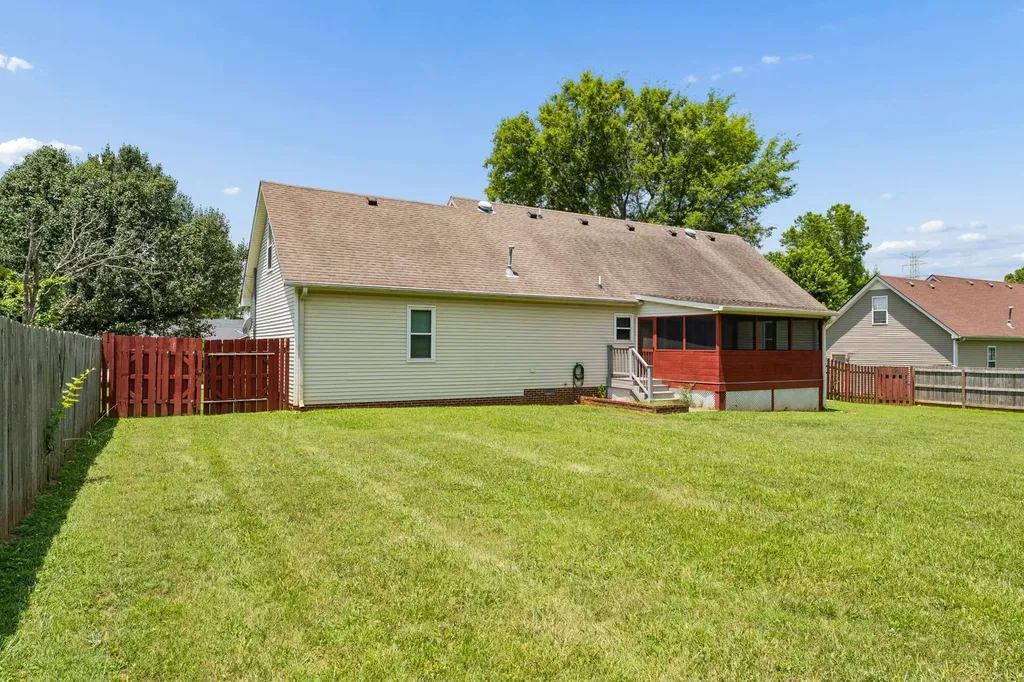 328 Merlin Drive Murfreesboro TN 37127