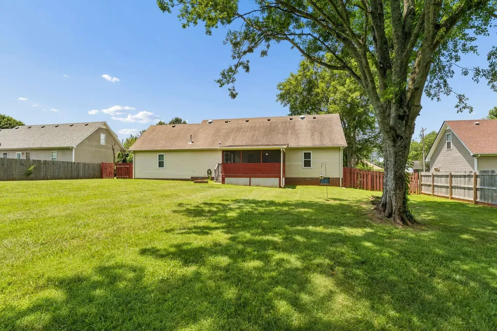 328 Merlin Drive Murfreesboro TN 37127