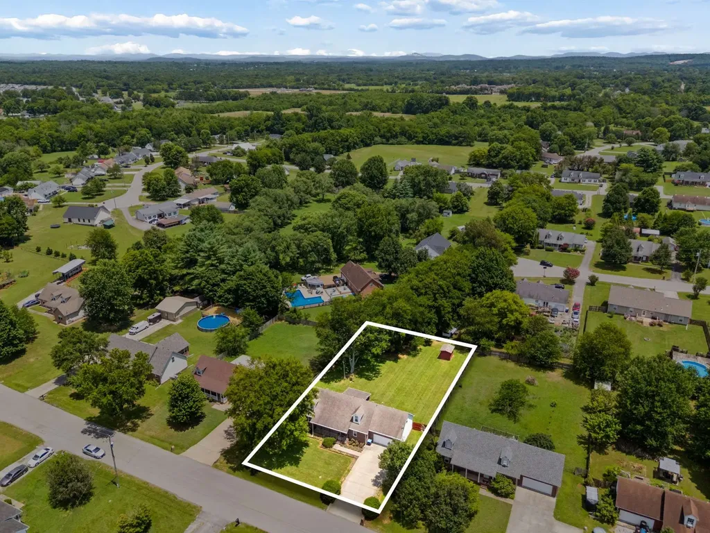 328 Merlin Drive Murfreesboro TN 37127