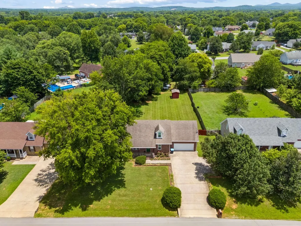 328 Merlin Drive Murfreesboro TN 37127