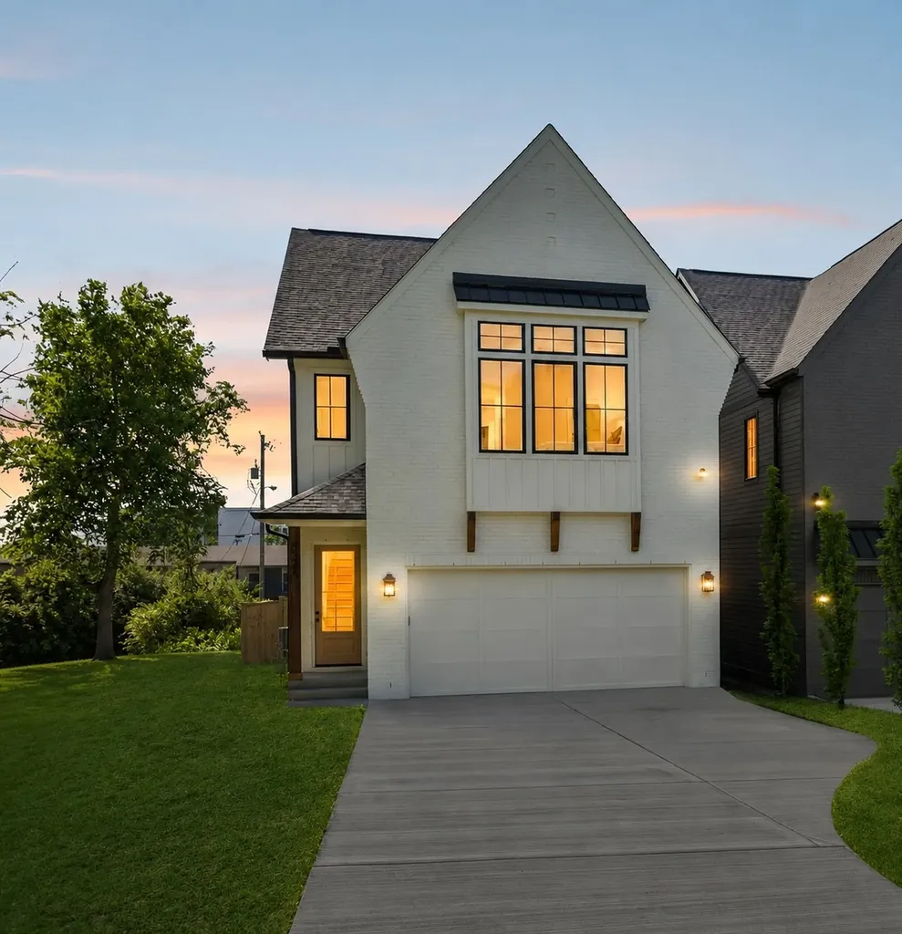832A Neartop Drive Nashville TN 37205