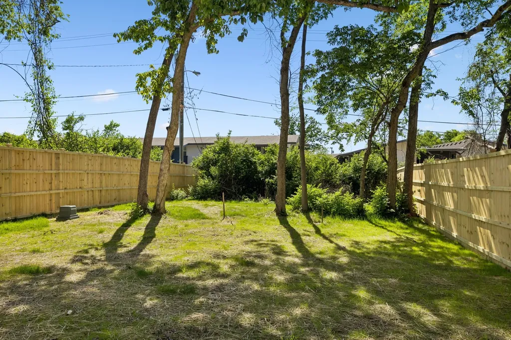 832A Neartop Drive Nashville TN 37205