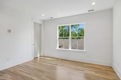 832A Neartop Drive Nashville TN 37205