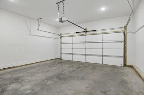 832A Neartop Drive Nashville TN 37205