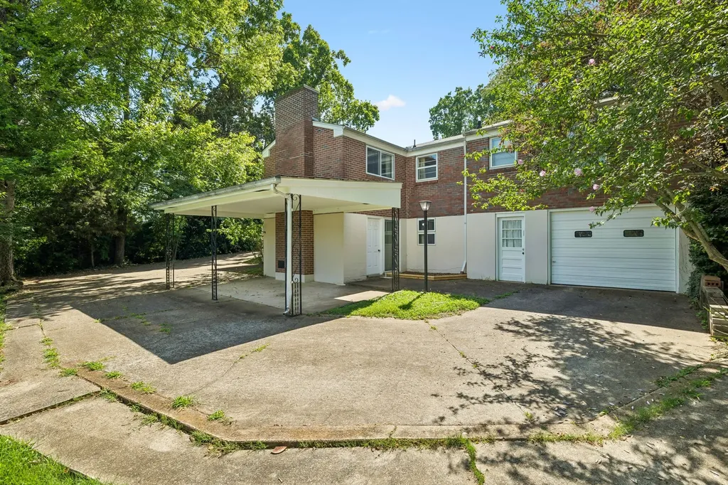 4846 Corning Drive Nashville TN 37211