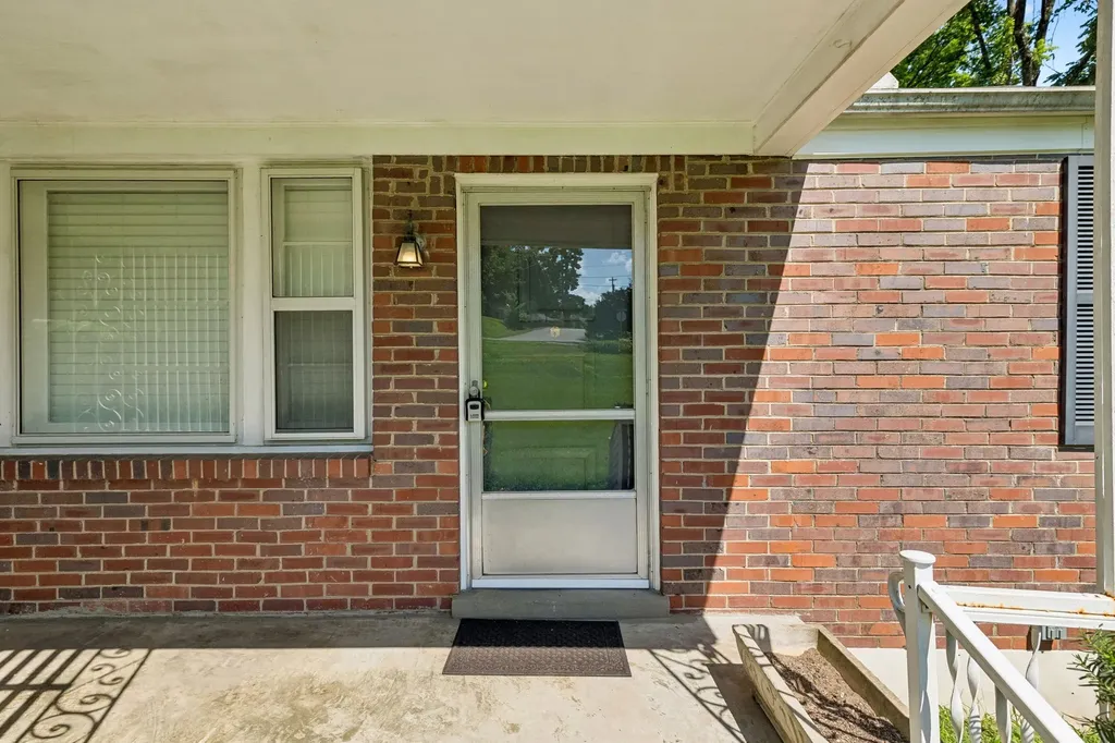 4846 Corning Drive Nashville TN 37211