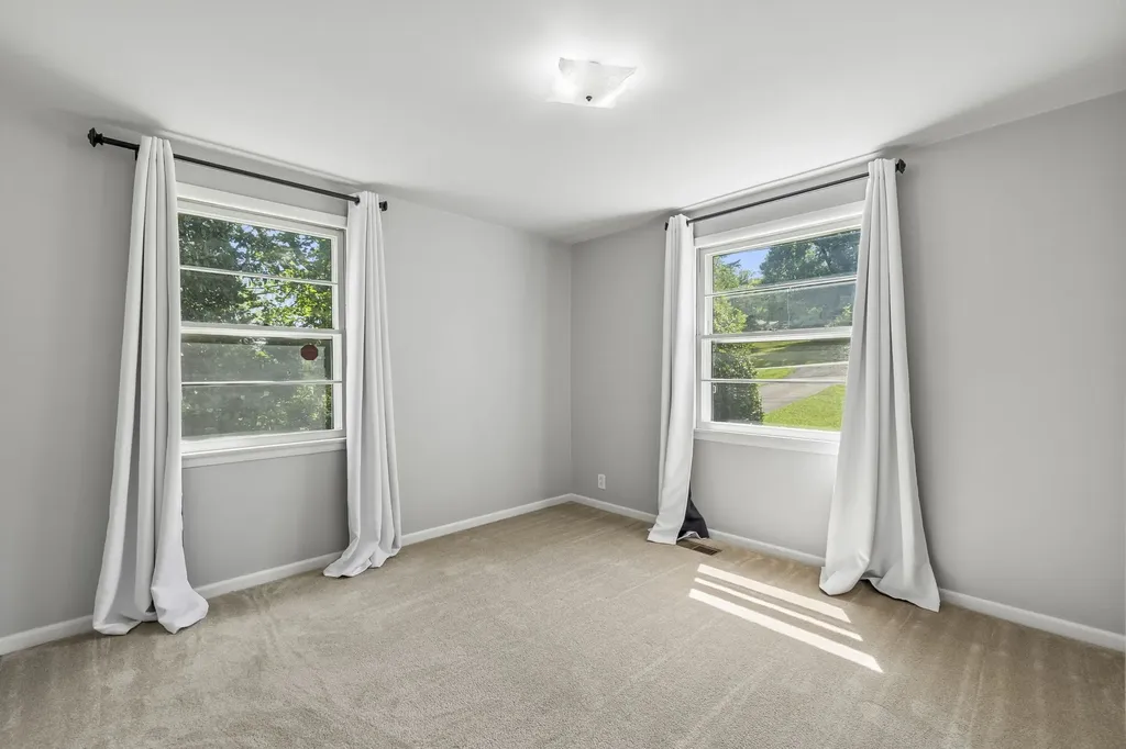 4846 Corning Drive Nashville TN 37211