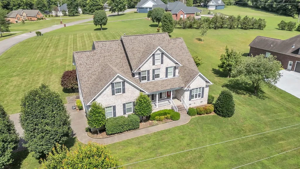 2322 Glennridge Road Columbia TN 38401