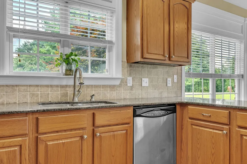 2322 Glennridge Road Columbia TN 38401