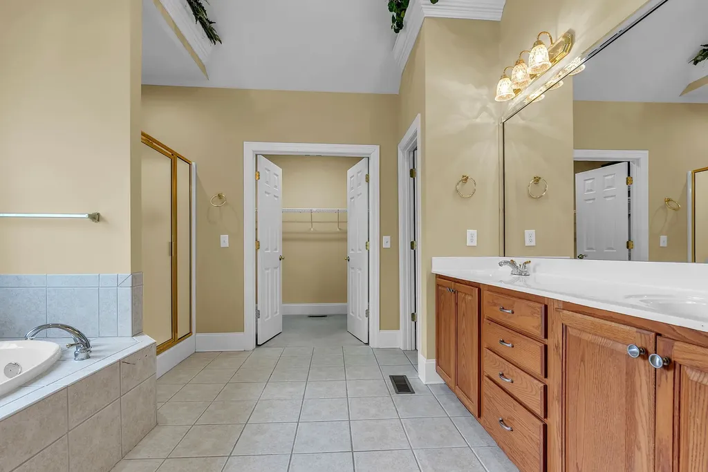 2322 Glennridge Road Columbia TN 38401