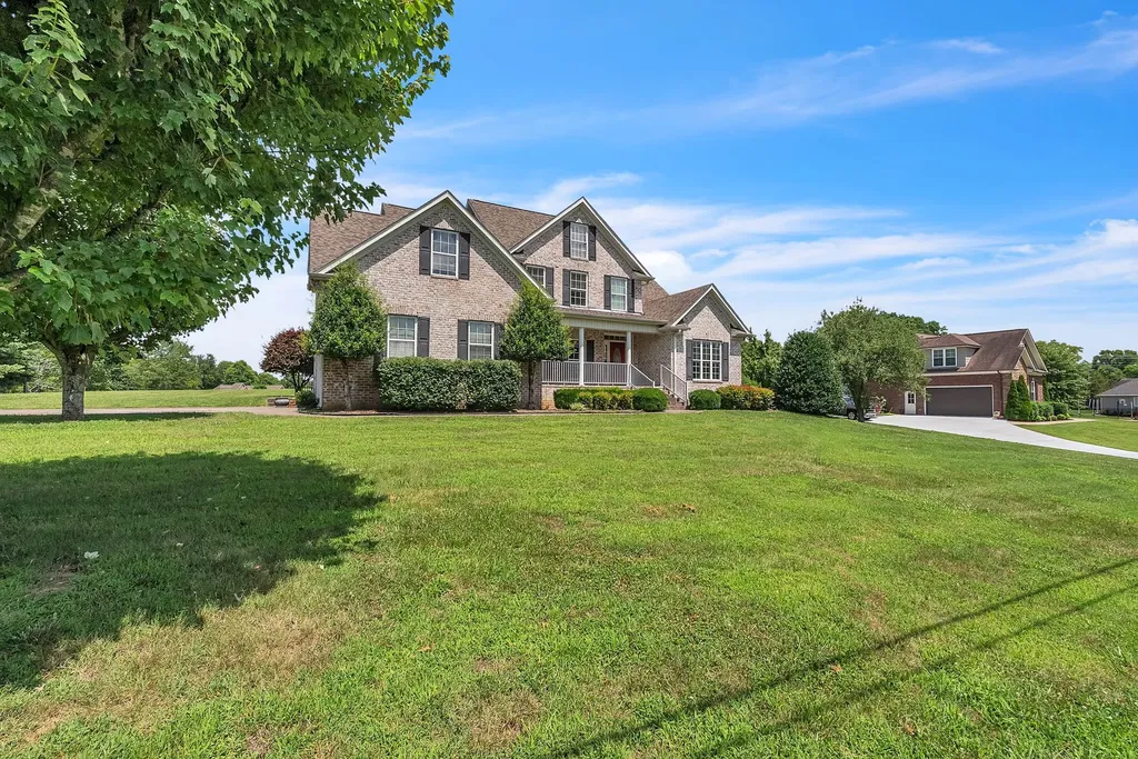 2322 Glennridge Road Columbia TN 38401