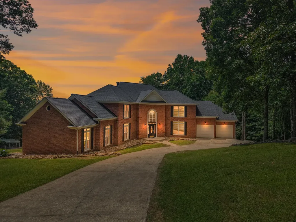 310 Bluffs Road, N South Pittsburg TN 37380