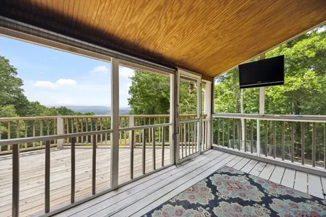 310 Bluffs Road, N South Pittsburg TN 37380