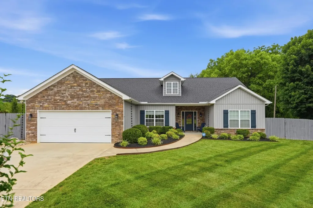 1290 Harrison Road Lenoir City TN 37771