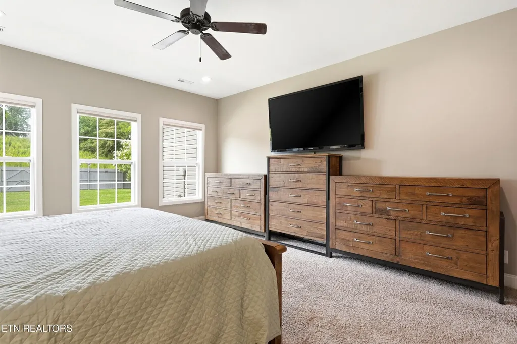 1290 Harrison Road Lenoir City TN 37771