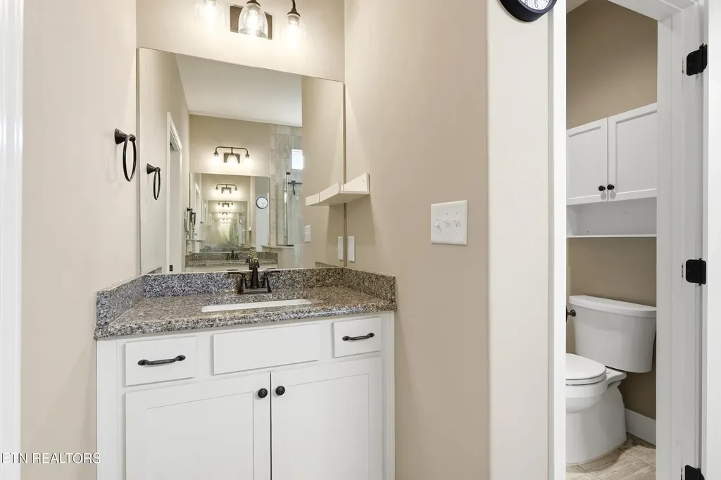 1290 Harrison Road Lenoir City TN 37771