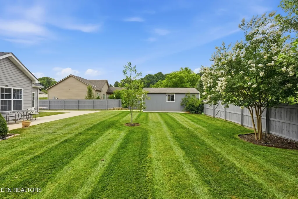 1290 Harrison Road Lenoir City TN 37771