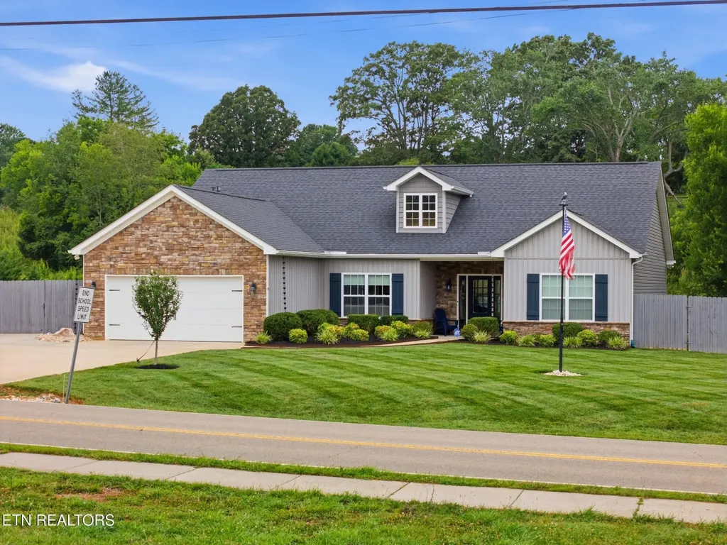 1290 Harrison Road Lenoir City TN 37771