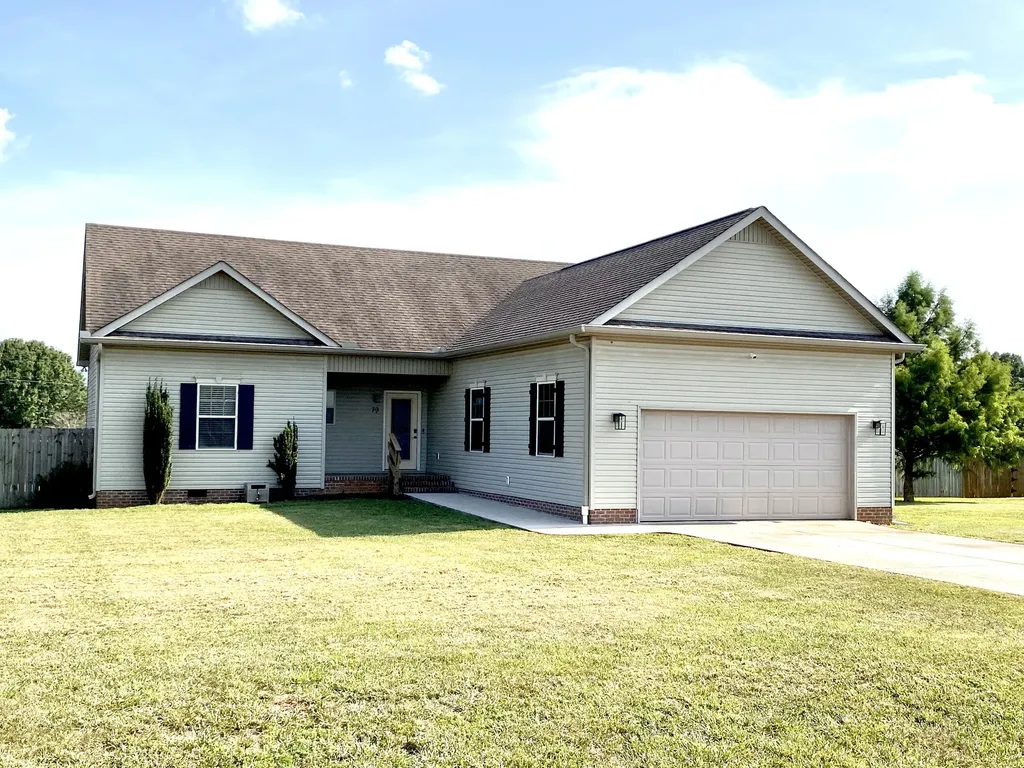 79 Charlotte Drive Winchester TN 37398