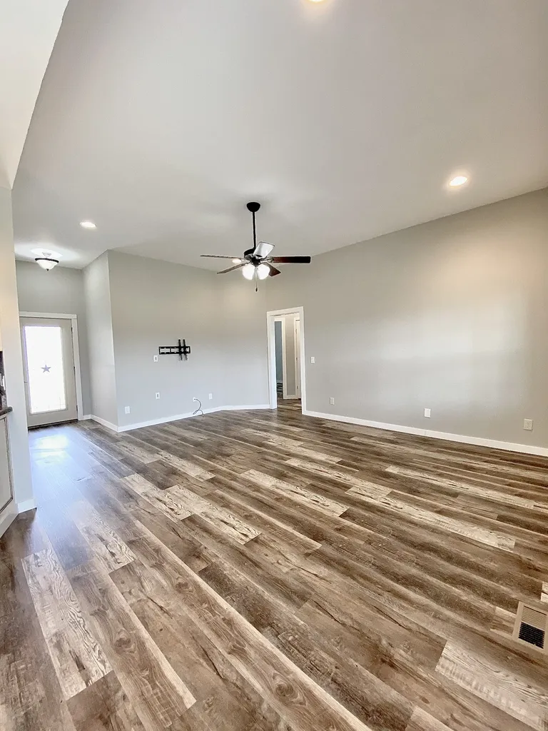 79 Charlotte Drive Winchester TN 37398