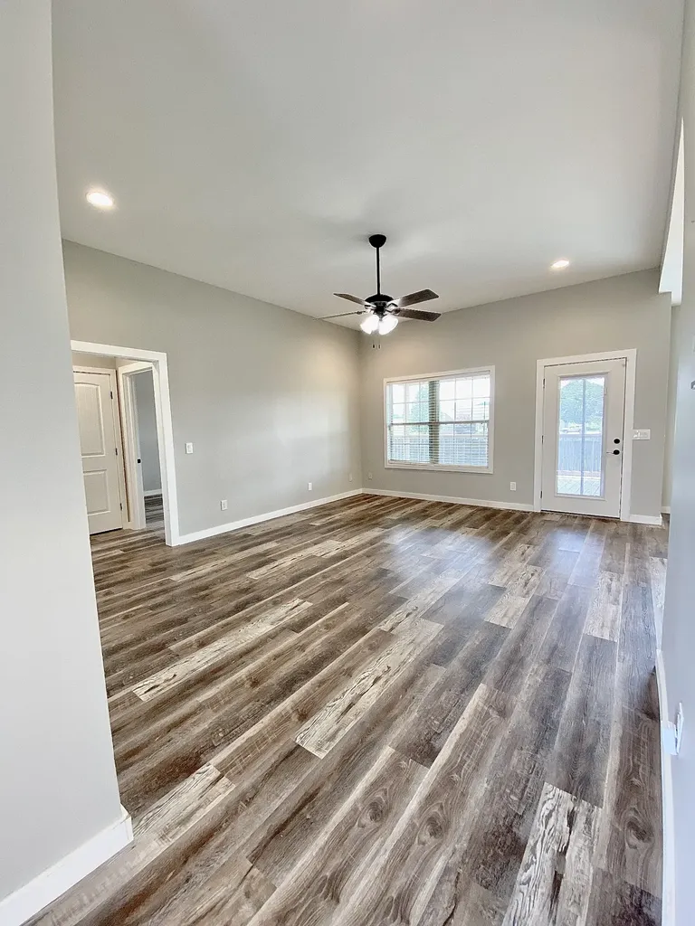 79 Charlotte Drive Winchester TN 37398