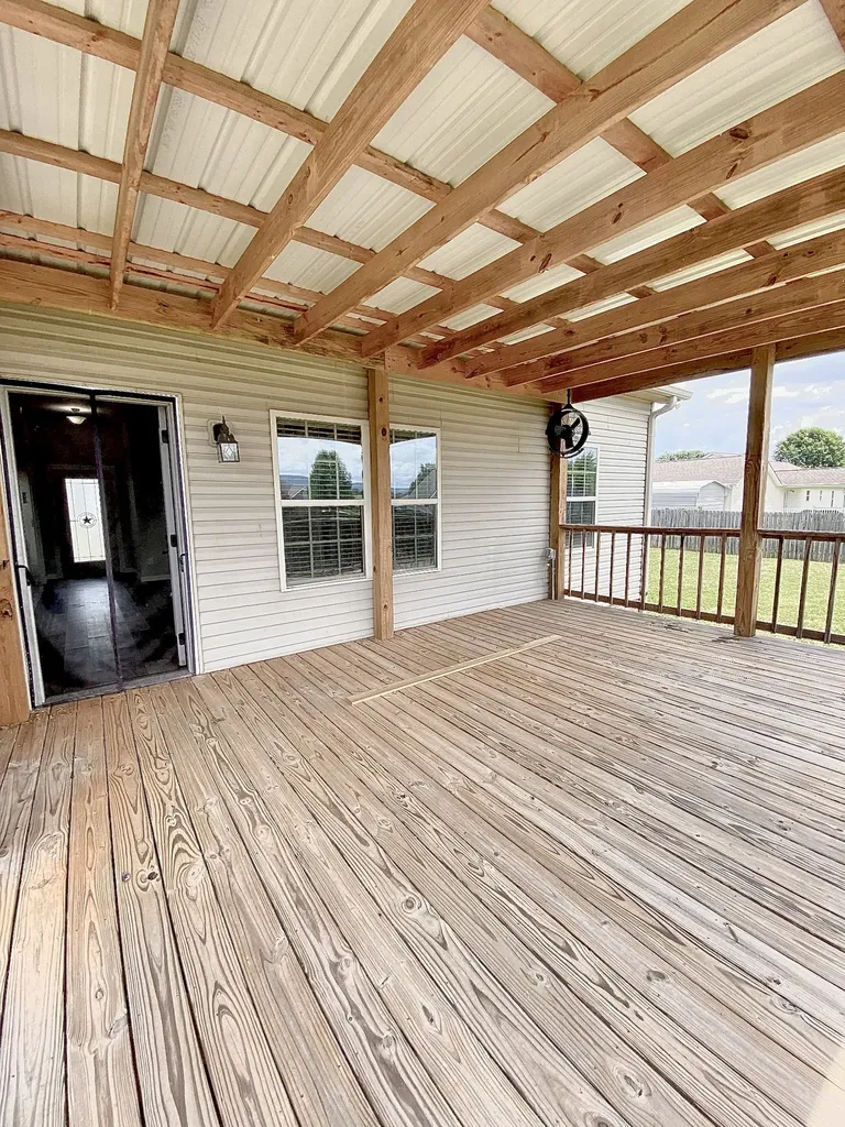 79 Charlotte Drive Winchester TN 37398