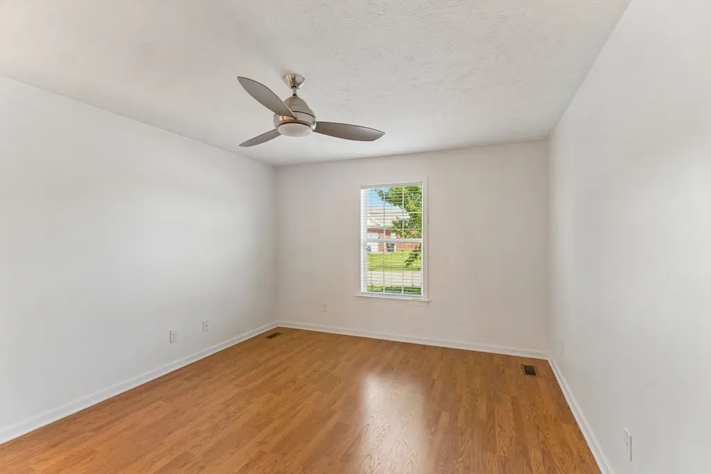 1909 Susan Road Columbia TN 38401