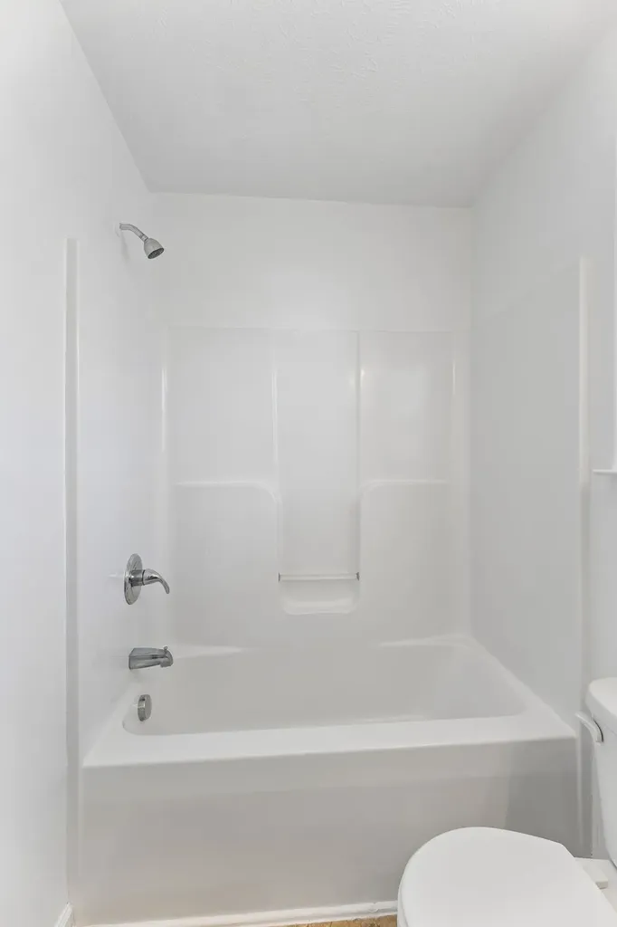 1909 Susan Road Columbia TN 38401