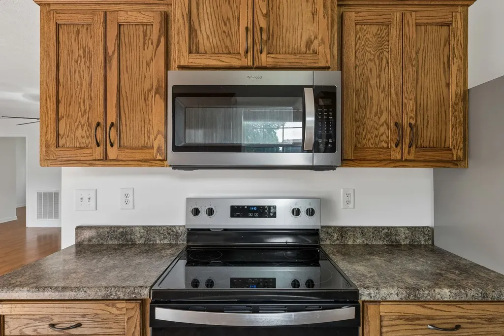 1909 Susan Road Columbia TN 38401