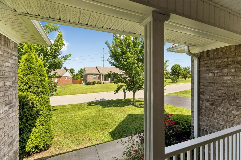 1909 Susan Road Columbia TN 38401