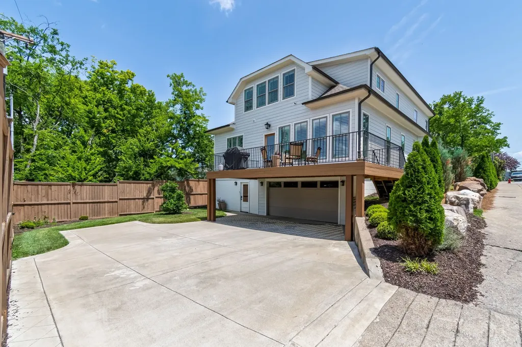 3106 Dudley Avenue Nashville TN 37212