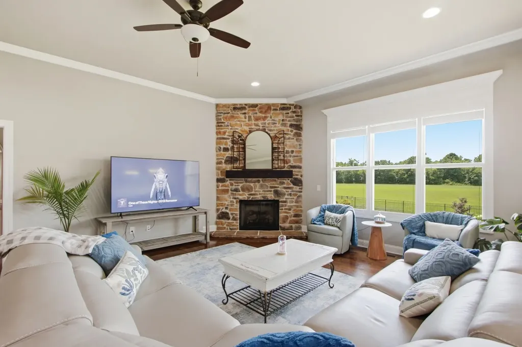 2027 Imagine Circle Spring Hill TN 37174