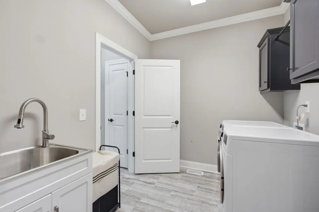 2027 Imagine Circle Spring Hill TN 37174
