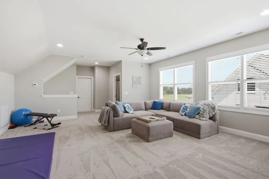 2027 Imagine Circle Spring Hill TN 37174