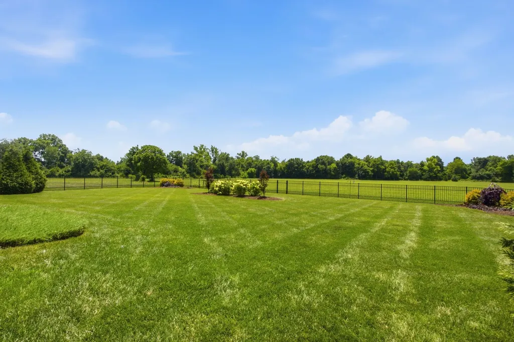 2027 Imagine Circle Spring Hill TN 37174